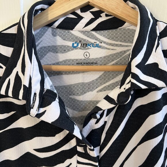 IBKUL Animal Print Collar Short Sleeve Dress White/Black Golf Zebra SZL UPF 50+ - Picture 7 of 9